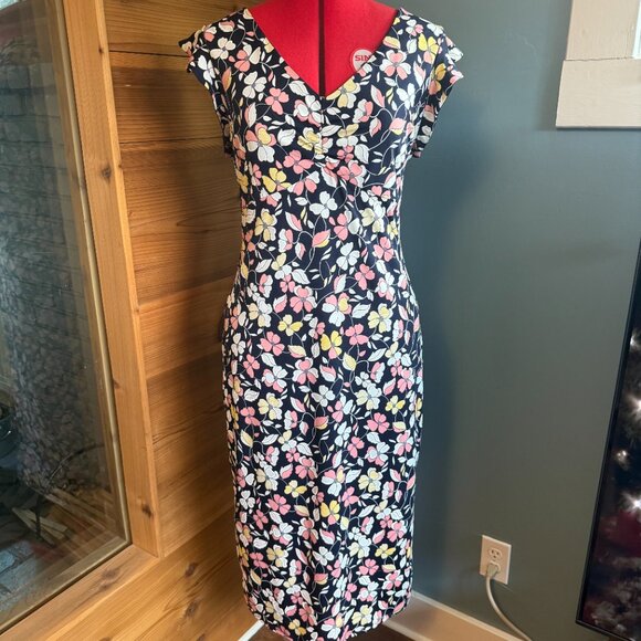 RACHEL Rachel Roy Dresses & Skirts - Rachel Roy Floral Dress Below the Knee Bodycon